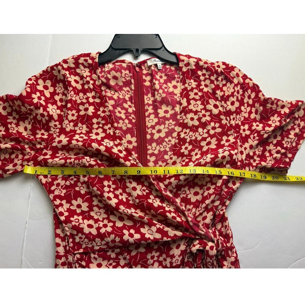 Madewell Wrap-Front Romper in Mini Daisy - Size 10 - Picture 4 of 11